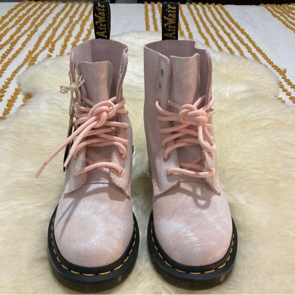SOFT SUEDE — Dr. Martens Pink 🩷 Combat Boots - Picture 3 of 16